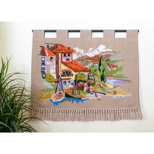 Vintage Crewel Wall Hanging / Vintage Crewel Tapestry / Vintage Crewel Wall Art